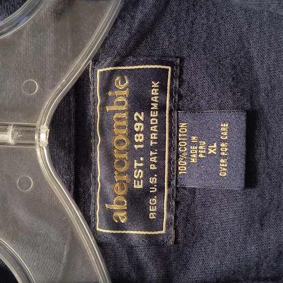 Abercrombie polo - Picture 3 of 4